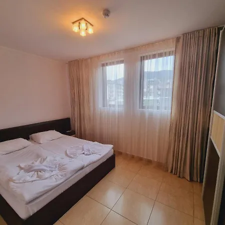 公寓式酒店 Bademite Apart Complex 圣弗拉斯
